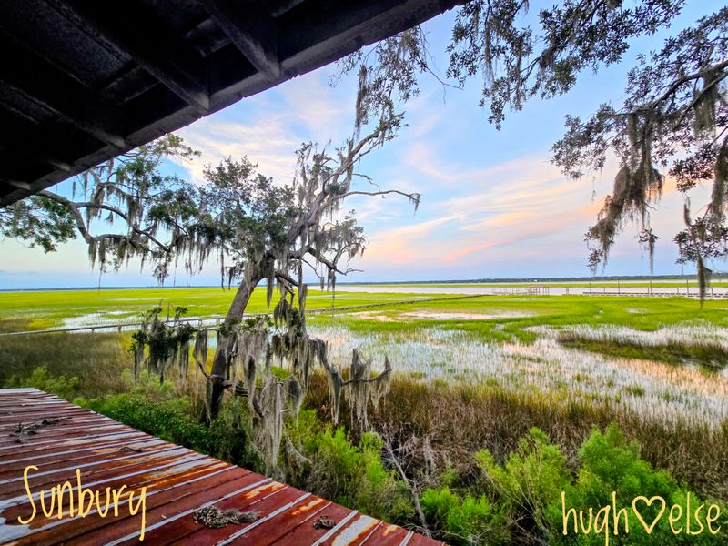 4. Sunbury Crab Company