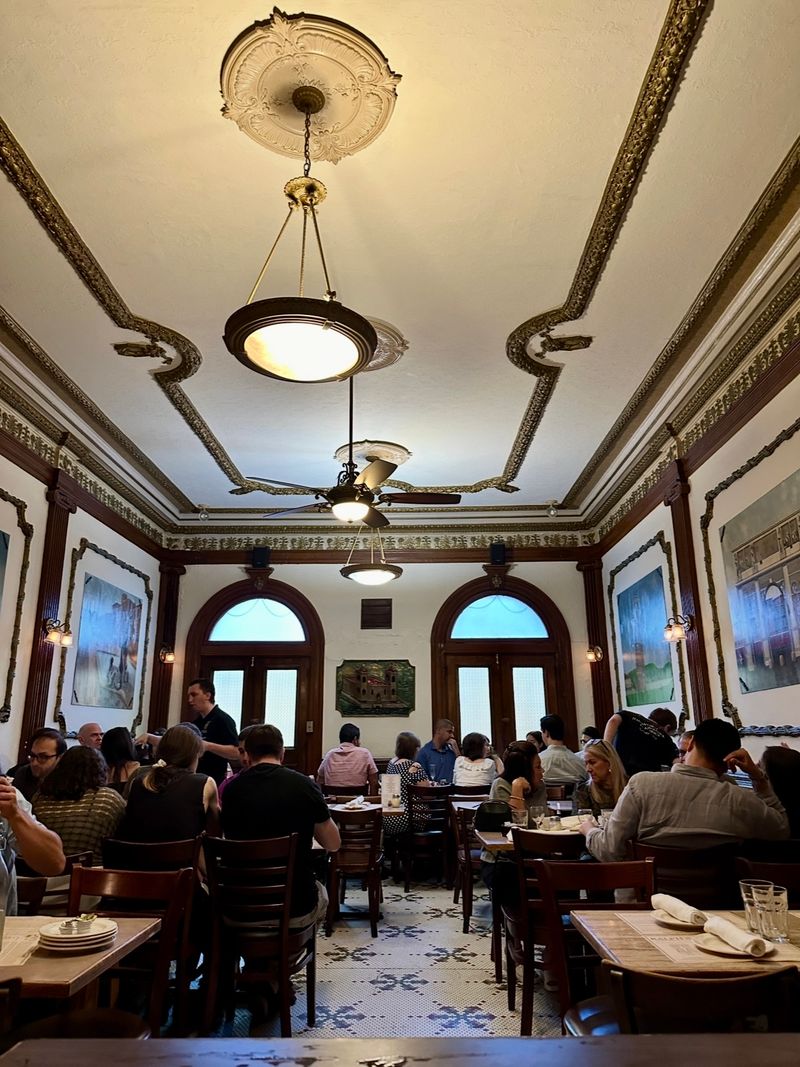 3. Ralph's Italian Restaurant, Philadelphia