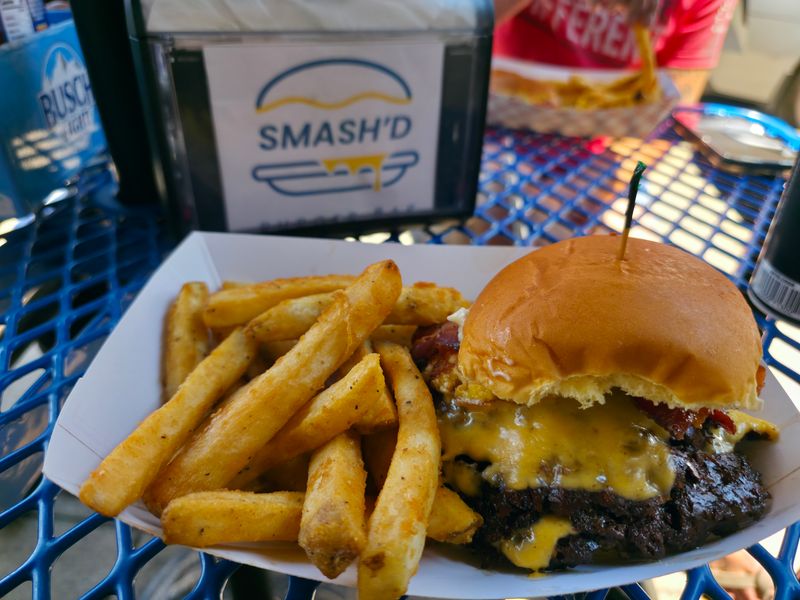 Smash'd Midwest Burgers Irvington – Indianapolis