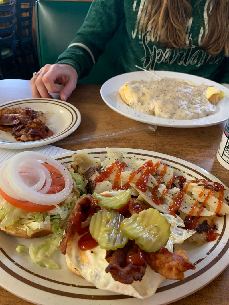 Studebaker's Country Restaurant – Urbana