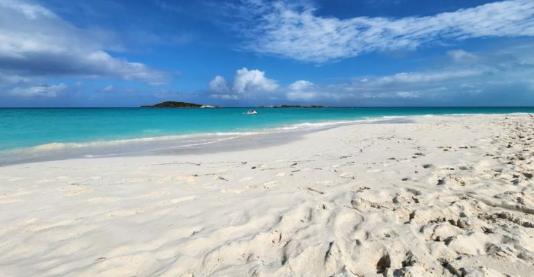 4 Florida Beaches Just Ranked Among The Top 10 In The U.S. For 2026 And They’re Absolutely Stunning