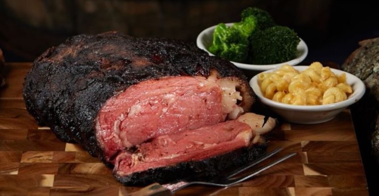 4 Michigan Steakhouse Chains To Skip & 4 That Serve Up Great Beef
