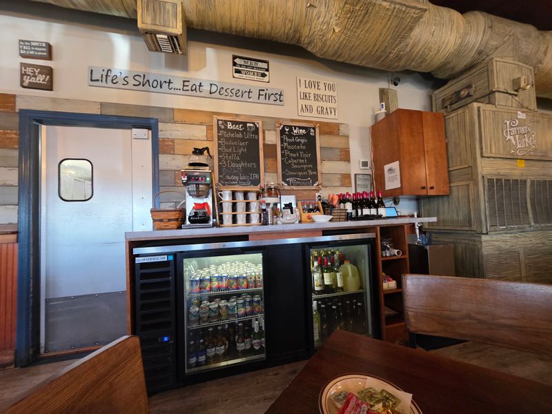 5. Farmer's Market Restaurant, Fort Myers