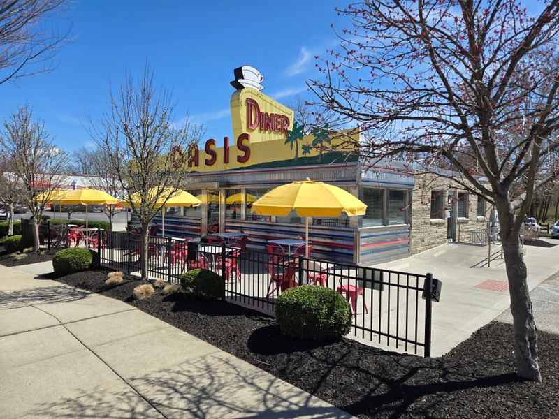 5. Oasis Diner, Plainfield