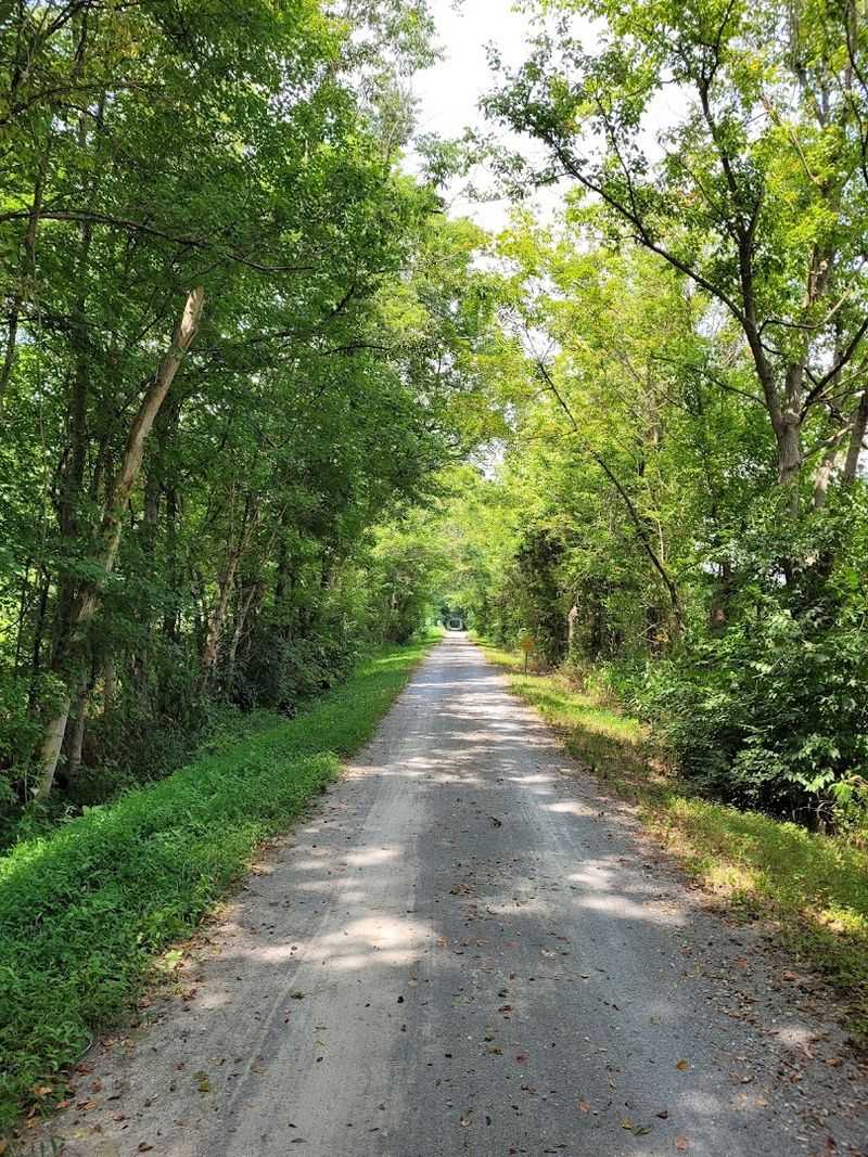 45 Miles Of Quiet Southern Illinois