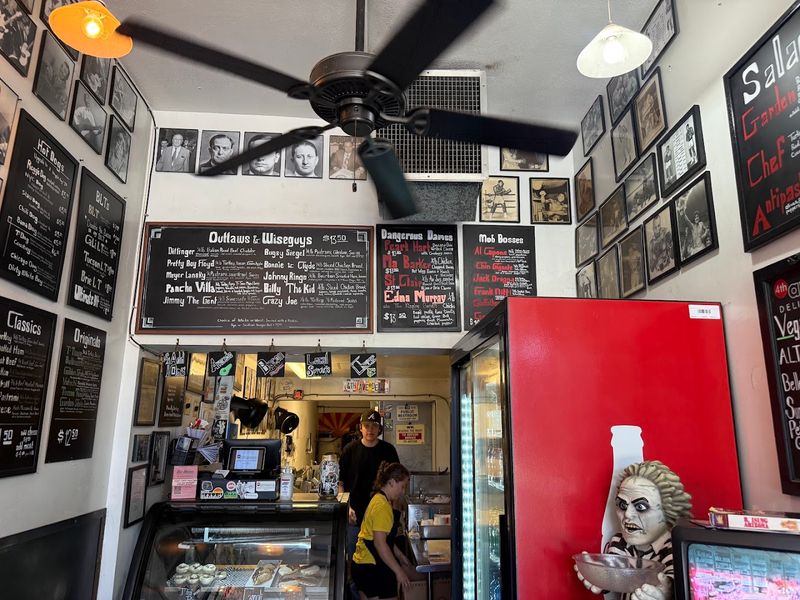 4th Avenue Delicatessen