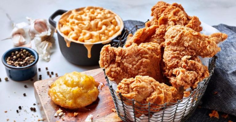 5 Michigan Chicken Chains That Locals Say Are Worth The Hype