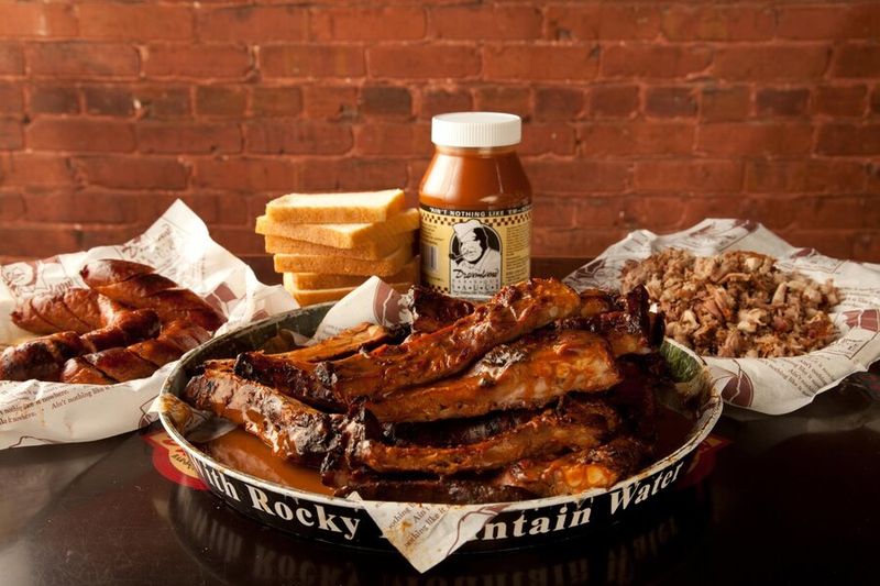 Alabama: Dreamland BBQ