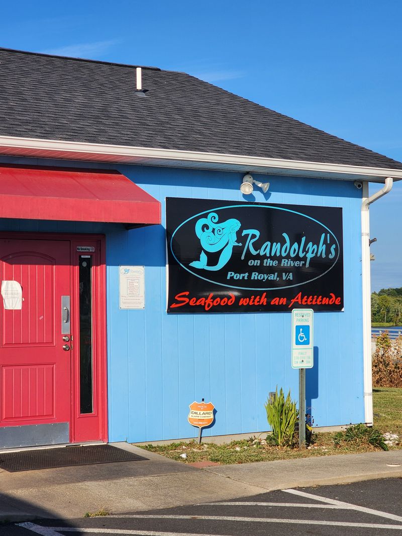 Randolph's On The River