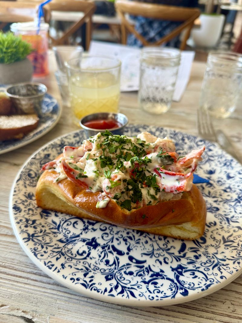 The Hampton Social - Denver