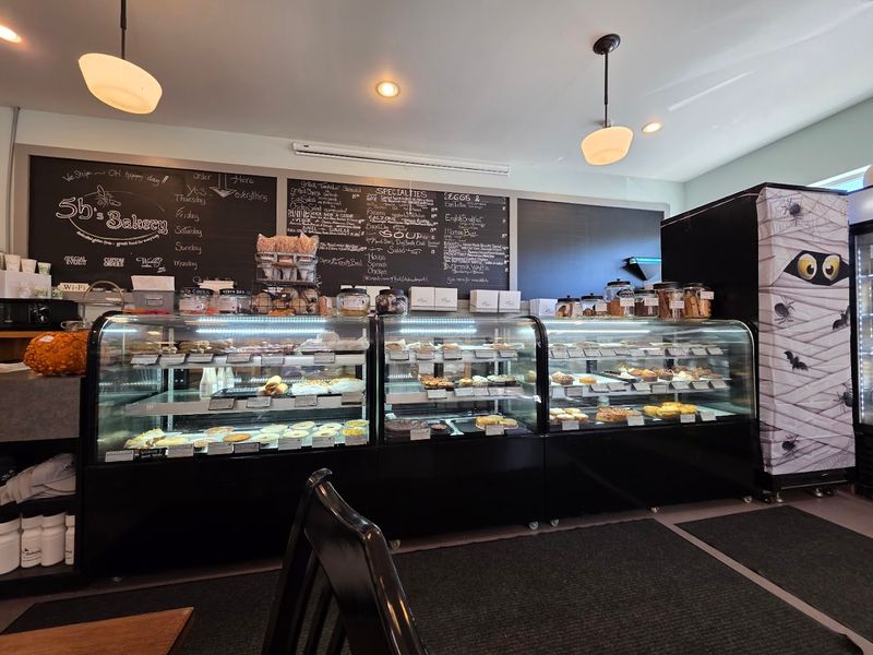 5b's Bakery, Concrete 5b's Bakery, Concrete
