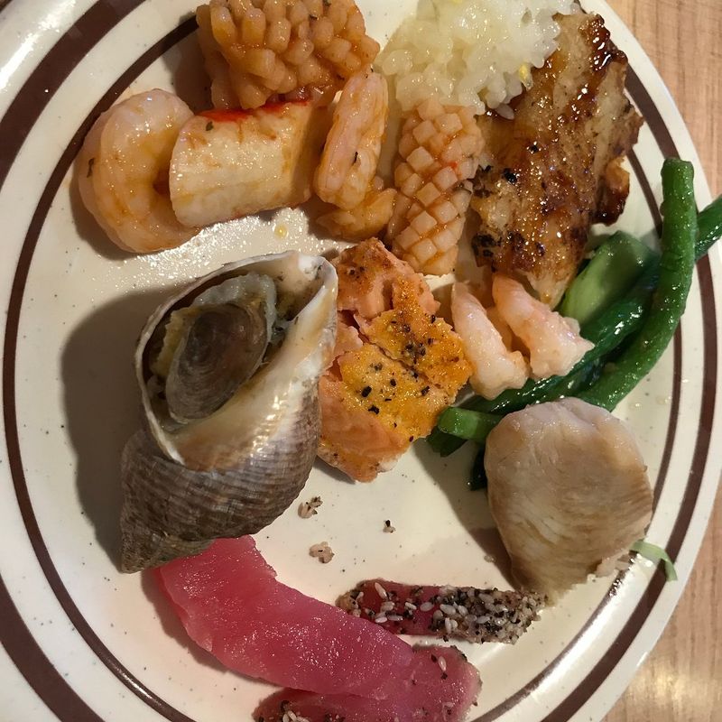 Pacific Seafood Buffet (Chandler): A Seafood Nightmare