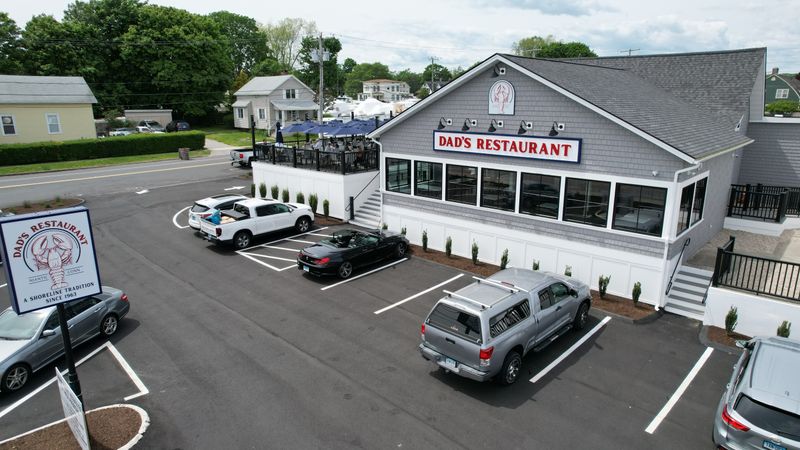 7. Dad's Restaurant of Niantic – Niantic, Connecticut
