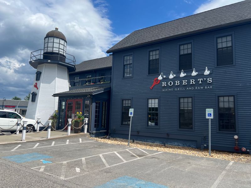 7. Robert's Maine Grill, Kittery