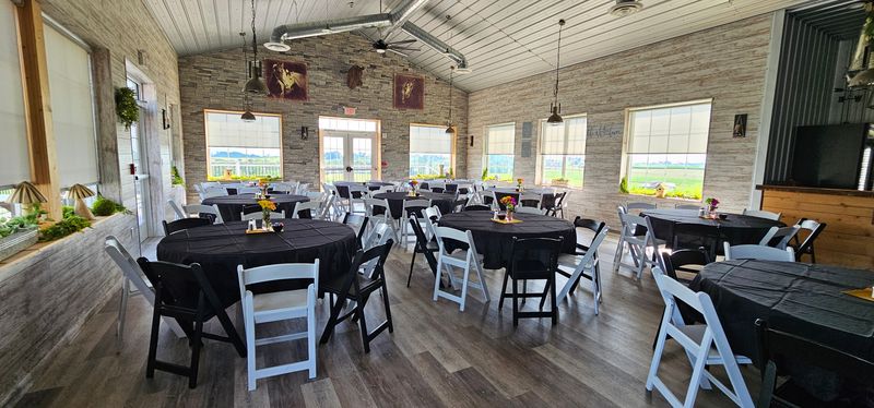 The Farm Restaurant and Pub – Adena