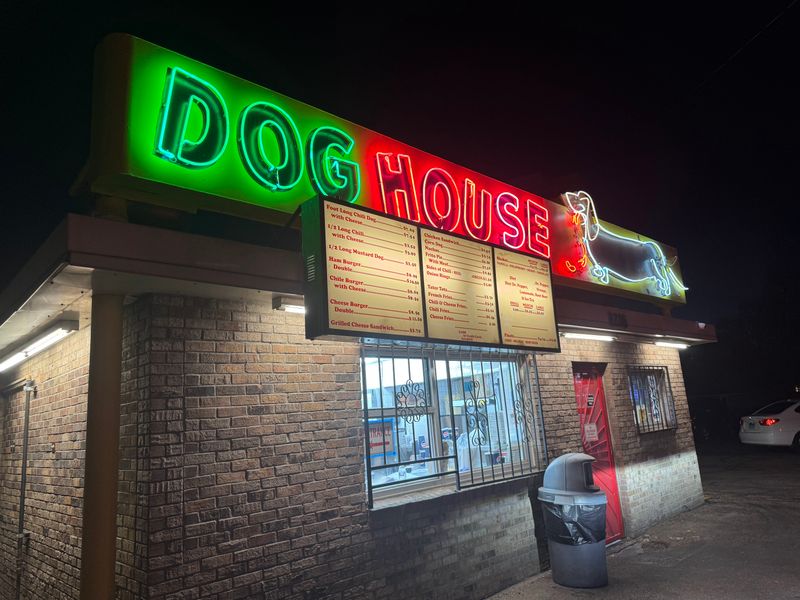 Dog House Drive-In — Albuquerque (Route 66)