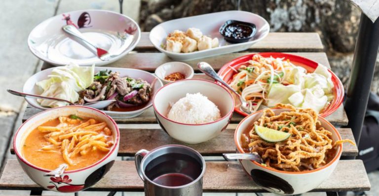 7 Cozy Thai Restaurants In Florida That Keep Regulars Coming Back Weekly