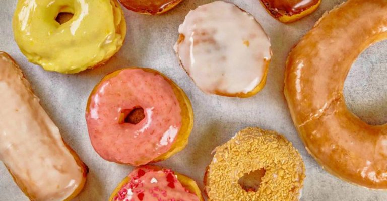 7 Illinois Donut Shops That Locals Say Are Worth Every Calorie