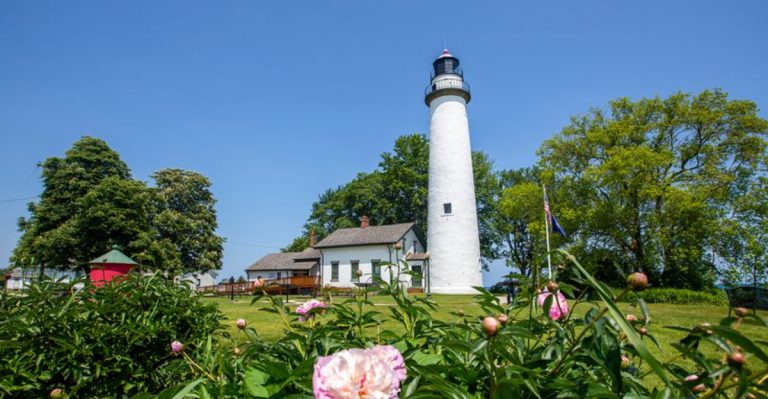 7 Michigan Lighthouses With Stories As Captivating As The Views