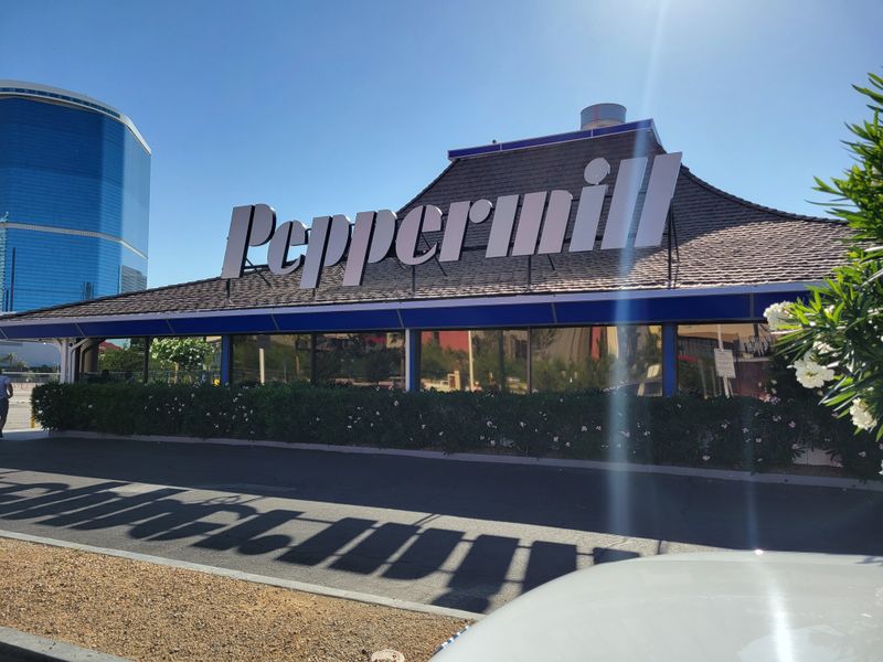 The Peppermill Restaurant And Fireside Lounge