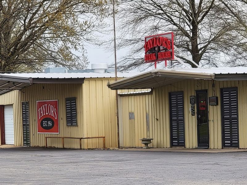 Taylor's Steakhouse, Dumas