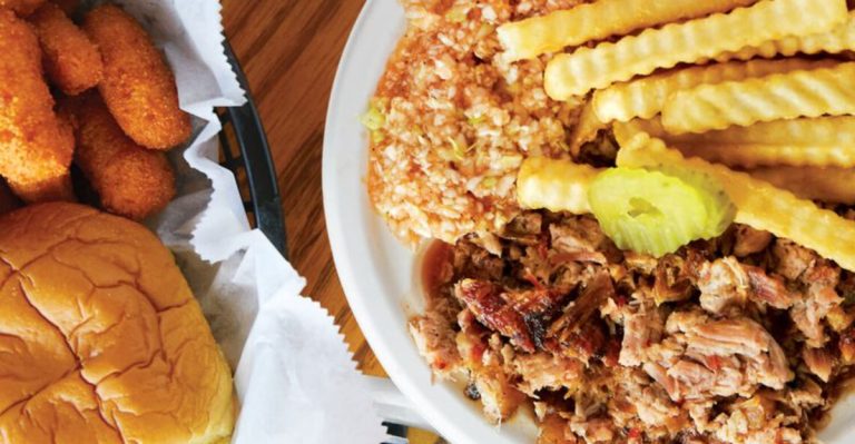 7 North Carolina BBQ Buffets That Are Practically A Religion In These Towns
