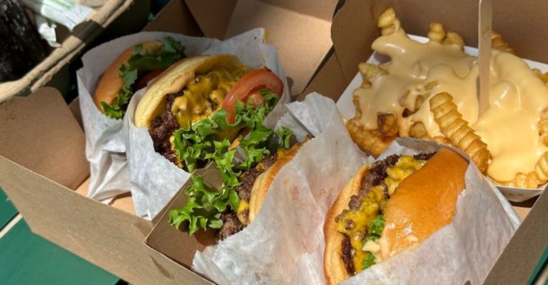 7 Shake Shack Orders New York Locals Know To Ask For But Tourists Often Overlook