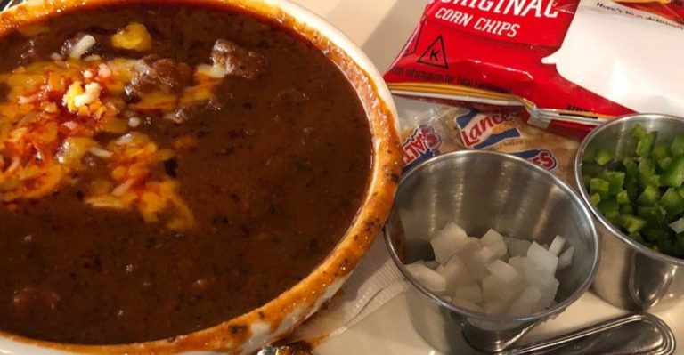 7 Texas Chili Parlors That Have Perfected The Bowl Over Generations