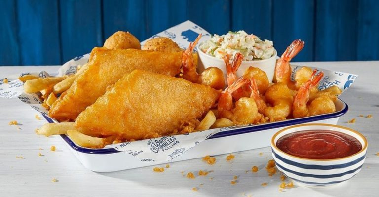 7 Worst-Rated Chicken Chains Floridians Keep Regretting (Yet They’re Still Popular)