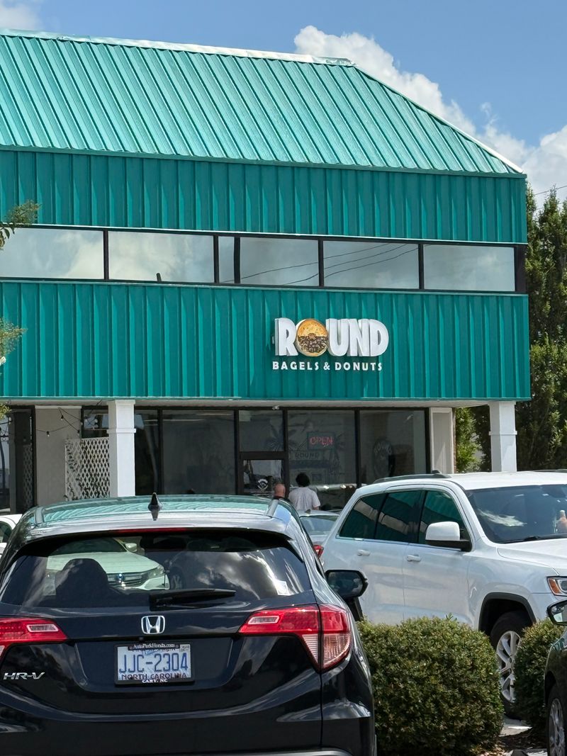 8. Round Bagels & Donuts, Wilmington, North Carolina
