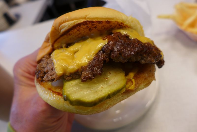 Hamburger America – A Burger Historian's Dream