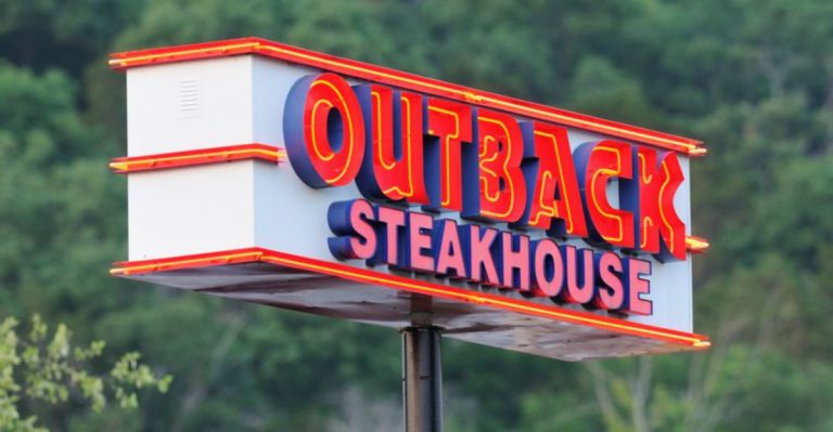 8 Dishes You Need To Avoid At Outback Steakhouse & 8 That Are Actually Worth Ordering