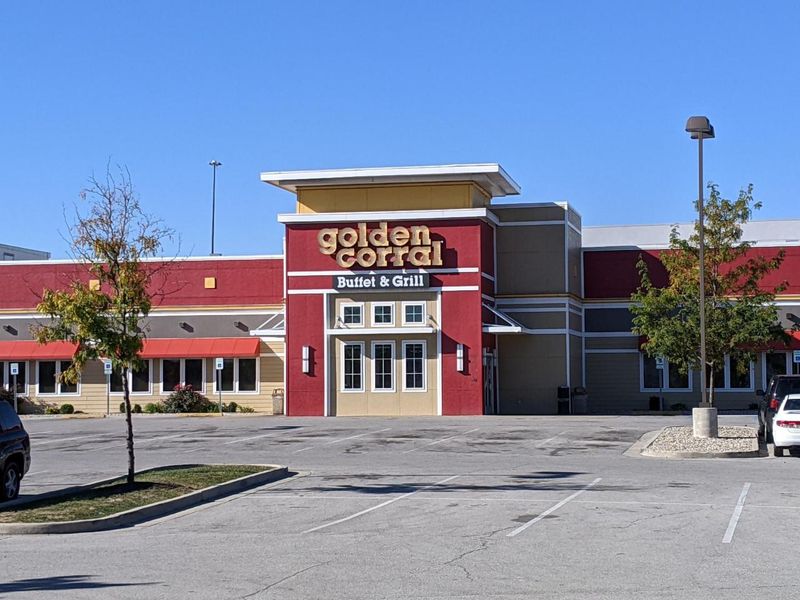 Golden Corral (Columbus) - Quantity Over Quality