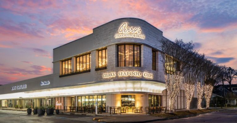 8 Texas Steakhouses That Impress Visitors And 8 Locals Consider Their Favorites