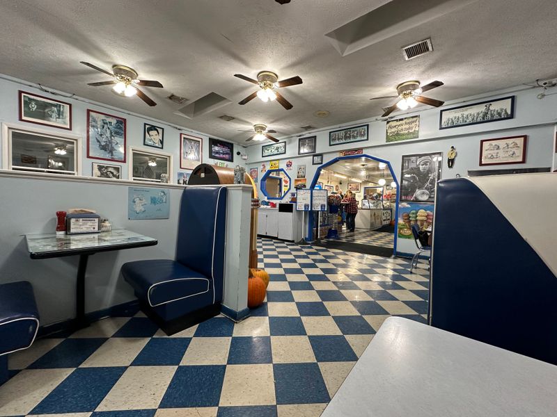 9. Jukebox Junction Restaurant & Soda Shoppe in Canton, North Carolina