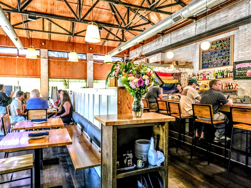 9. Harvest Pizzeria, Columbus (Brewery District)