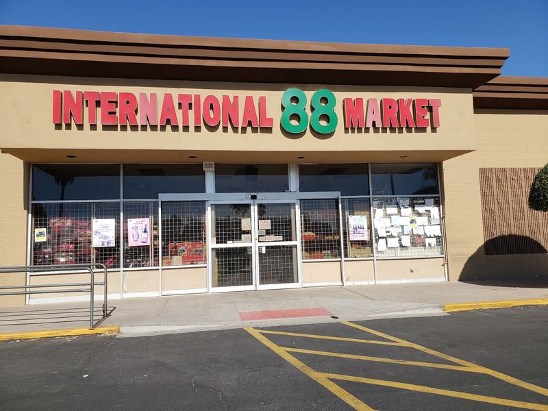 88 International Market
