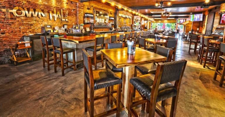 9 Ohio Burger Joints That Locals Claim Beat Out The Chains Every Time