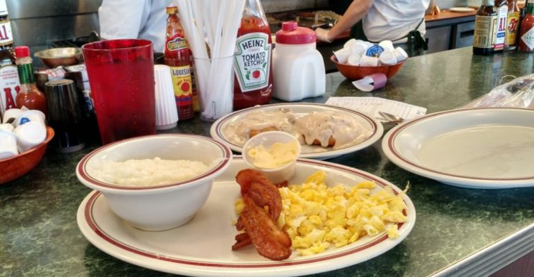 9 Old Gas Stations In North Carolina That Now Serve Amazing Food