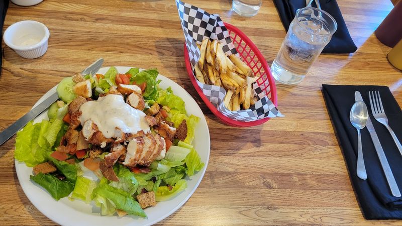 9 Peaks Restaurant
