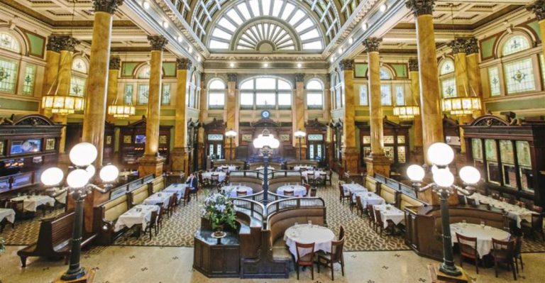 9 Retro All-You-Can-Eat Spots In Pennsylvania Where The Menu Still Feels Timeless