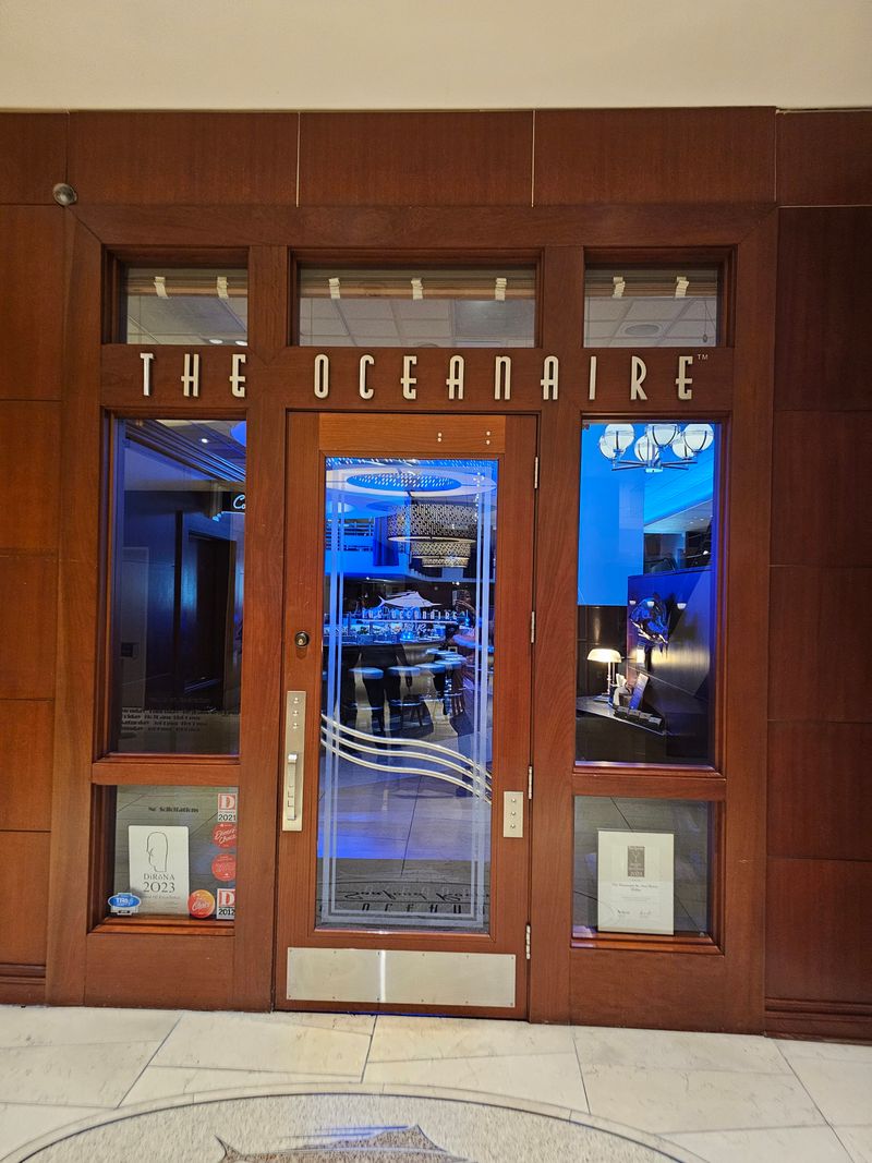 The Oceanaire Seafood Room