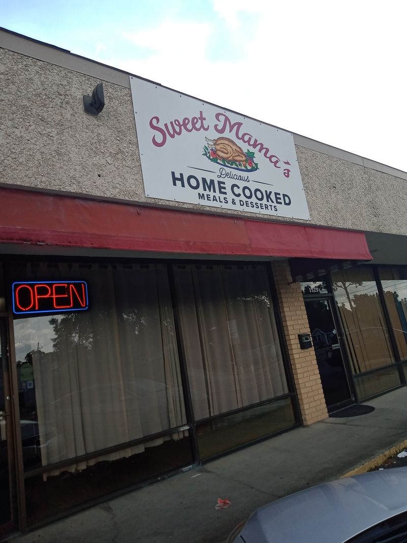 10. Sweet Mama's Southern Homestyle Cookin, Jacksonville