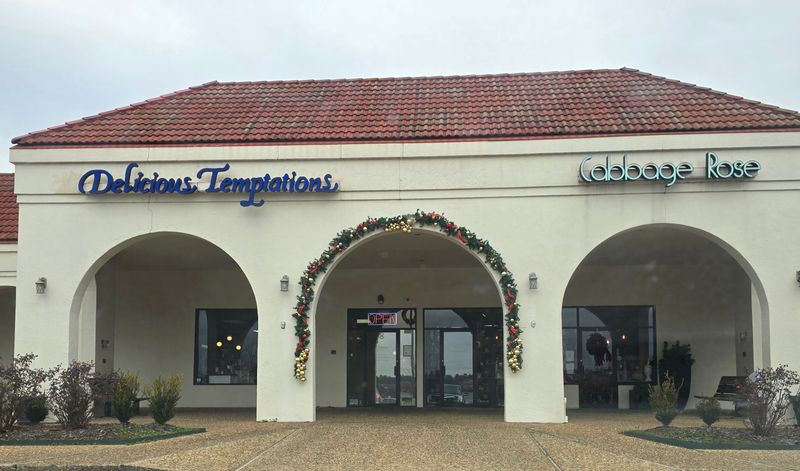 Delicious Temptations — Little Rock