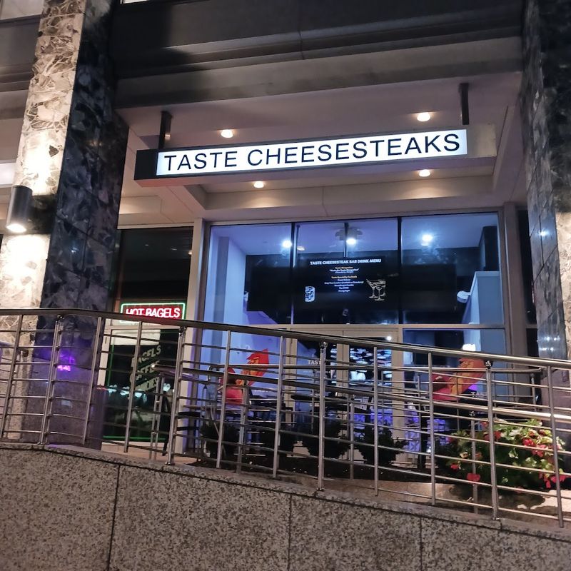 Why Taste Cheesesteak Bar Keeps People Coming Back Twice