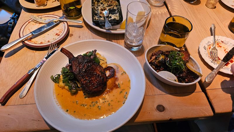 A 4.8-Star Rating Backed By Nearly 3,000 Diners