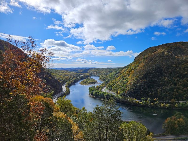 A River Valley Spanning 40 Miles of the Delaware River