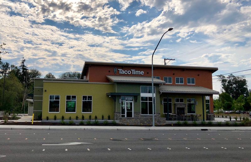 A Bellingham Taco Stop Beside the Big Box Stores