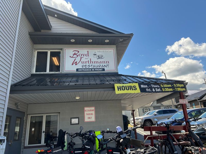 Cash-Only Policy and What You Need to Know Before You Go