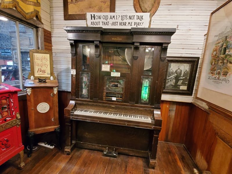 Player Pianos That Still Know How to Work a Room